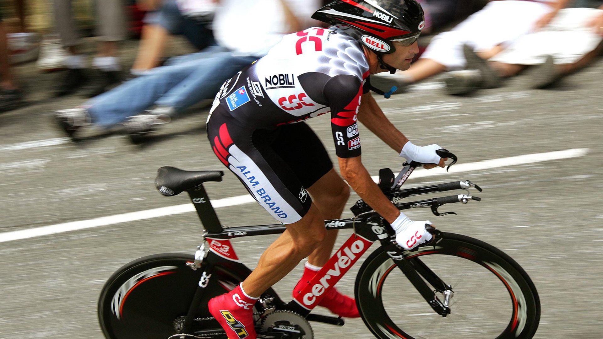 德甲攻守精彩大比拼：细节决定成败，德甲榜首大战